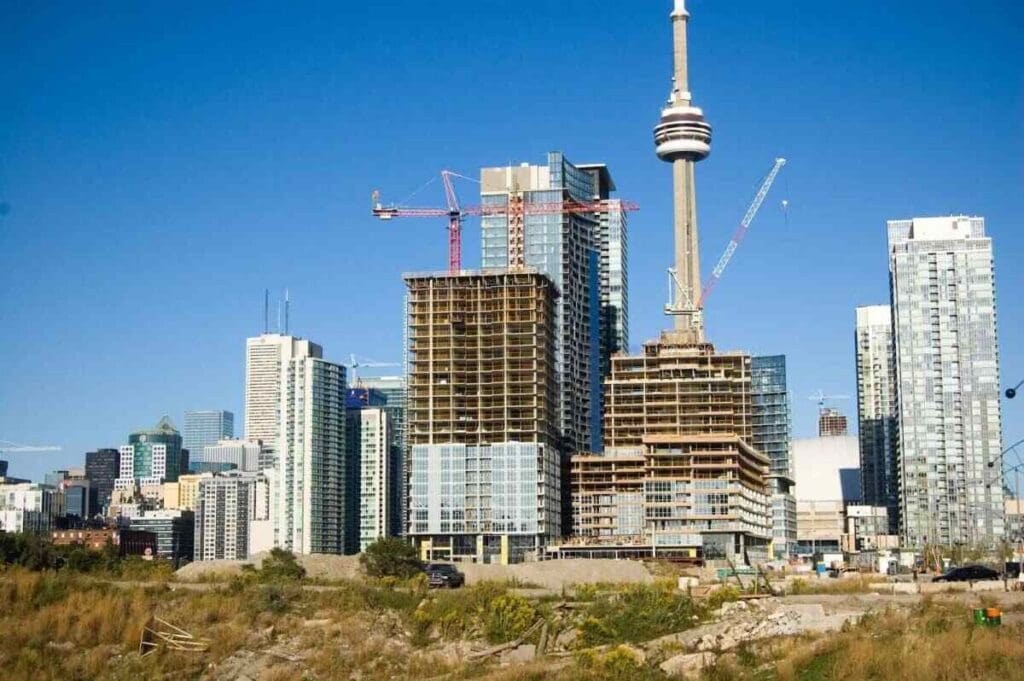 Construction in toronto